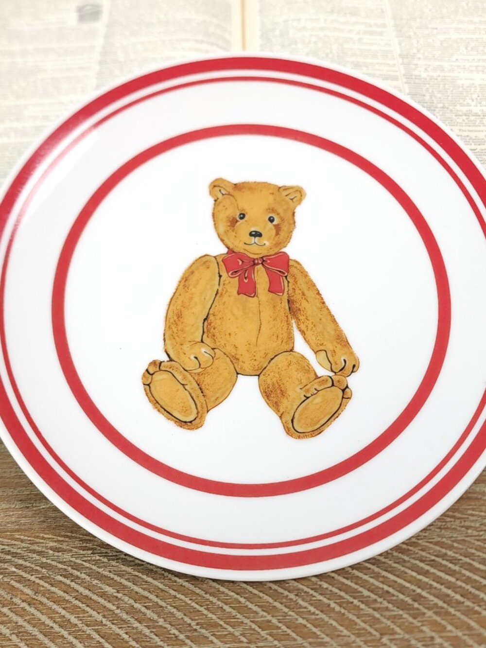 Vintage Curzon Teddy Bear Plate with Red‎ Rim